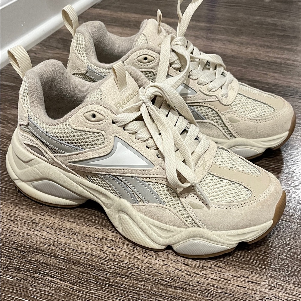 Reebok Women’s Cream/Tan Chunky Retro Runner Sneakers